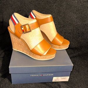 Tommy Hilfiger Kaline Tan Wedge